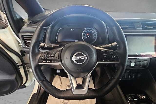 Nissan Leaf 39kWh N-Connecta