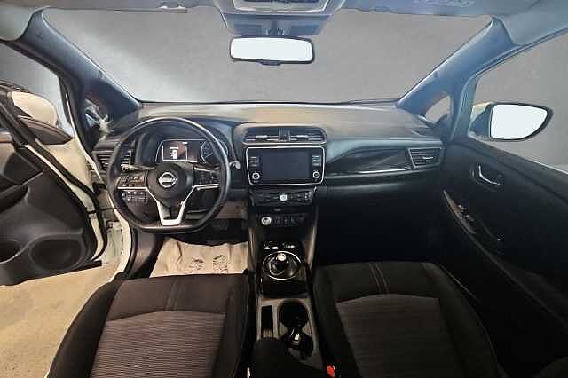 Nissan Leaf 39kWh N-Connecta