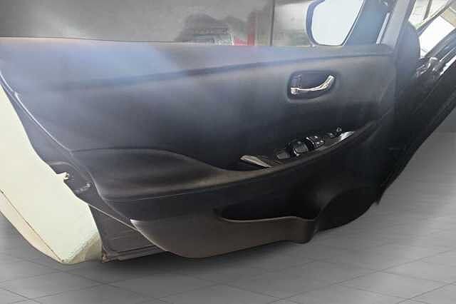 Nissan Leaf 39kWh N-Connecta