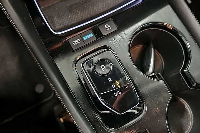 Nissan X-Trail e-Power Tekna 5-s