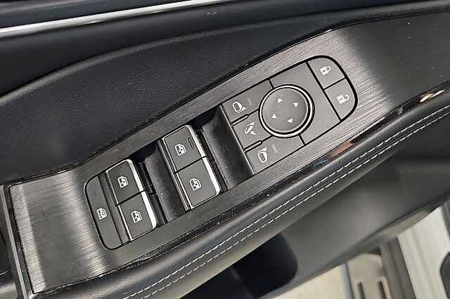 Nissan X-Trail e-Power Tekna 5-s