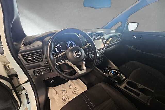 Nissan Leaf 39kWh N-Connecta