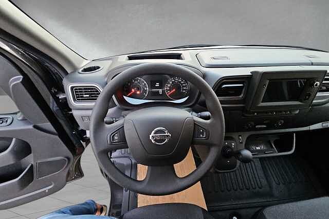 Nissan Interstar 180hk L2H2 3500 Tekna AUT