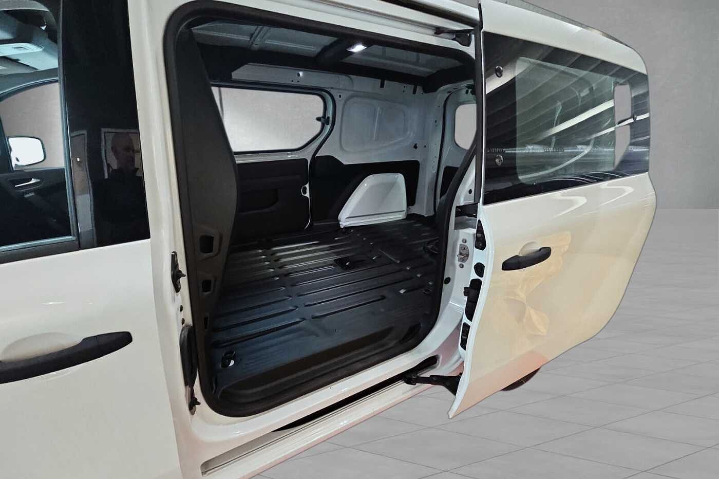Nissan Townstar 45kWt 122hk Acenta L2H1 3s