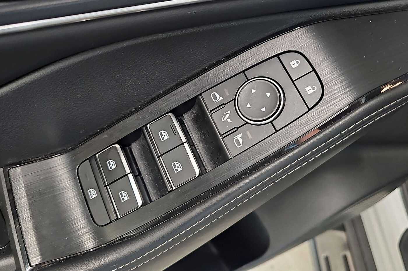Nissan X-Trail e-Power Tekna 5-s